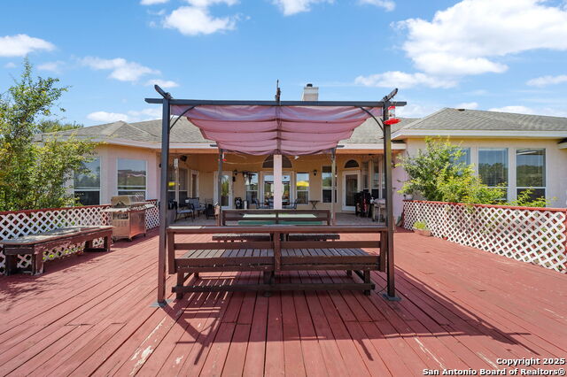 Image 41 of 47 For 32768 Aubry Way
