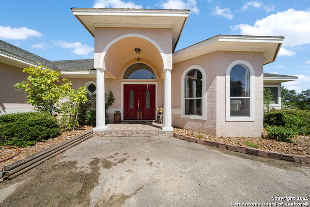 Image 5 of 47 For 32768 Aubry Way