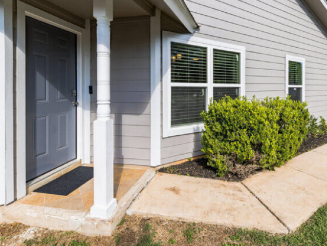 Listing photo id 1 for 10510 Kinderhook