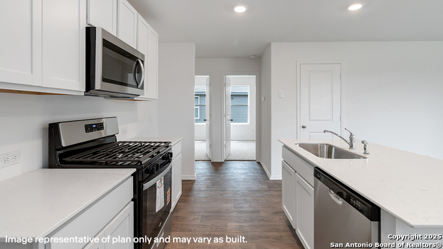 Listing photo id 4 for 10723 Criterion