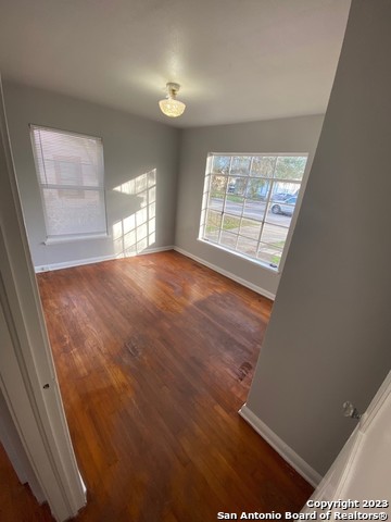 Image 3 of 12 For 149 Koepke Ave