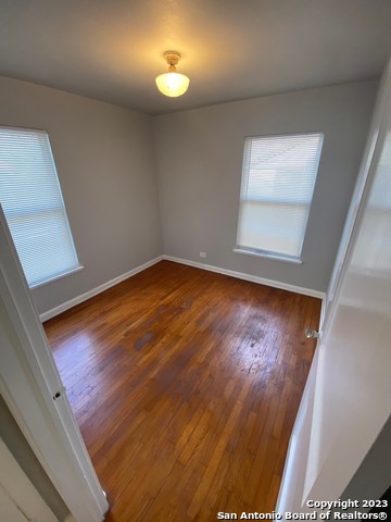 Image 4 of 12 For 149 Koepke Ave