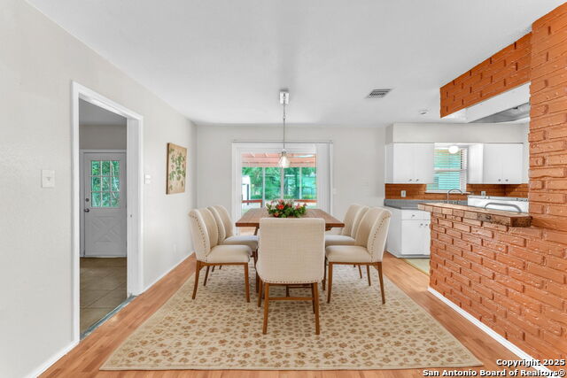 Image 14 of 37 For 5131 Redding