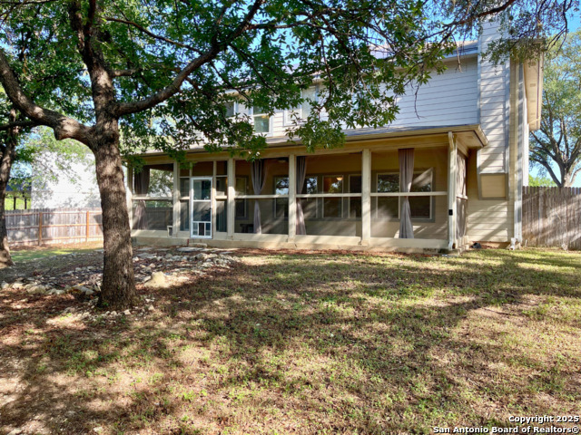 Image 16 of 18 For 1002 Meadowalk