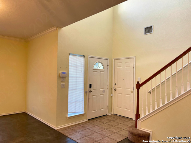 Image 4 of 18 For 1002 Meadowalk