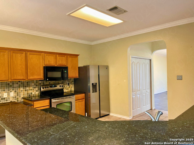 Image 7 of 18 For 1002 Meadowalk