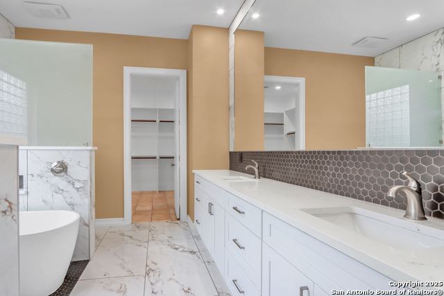 Listing photo id 22 for 352 Ridge Crest