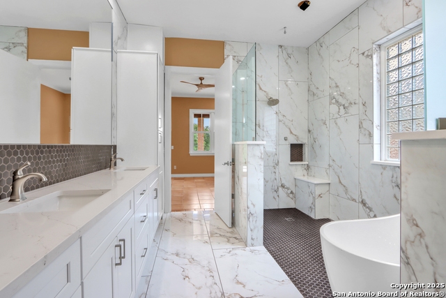 Listing photo id 23 for 352 Ridge Crest