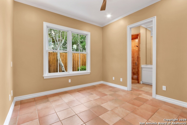 Listing photo id 31 for 352 Ridge Crest