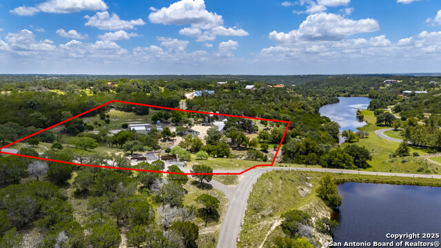 Listing photo id 46 for 22 Indian Creek Loop