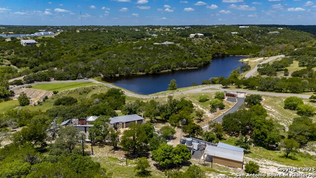 Listing photo id 49 for 22 Indian Creek Loop