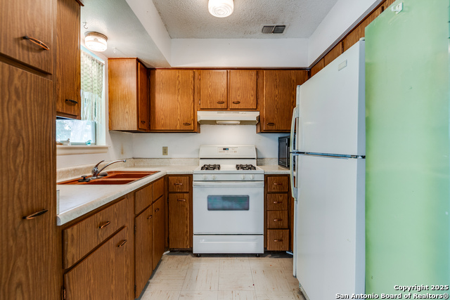 Image 10 of 25 For 5606 Ponderosa