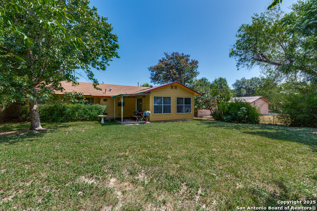 Image 23 of 25 For 5606 Ponderosa