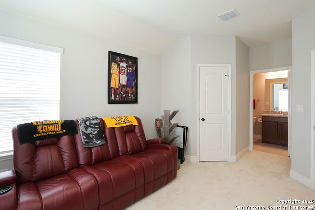 Image 22 of 31 For 9109 Sunpool