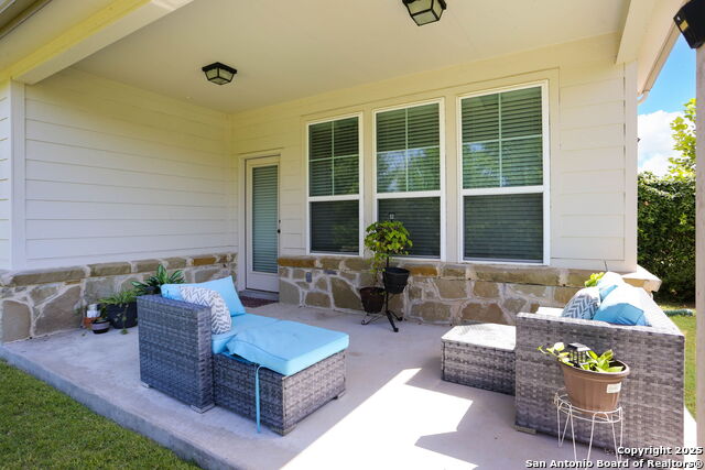 Image 26 of 31 For 9109 Sunpool