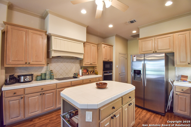 Image 13 of 33 For 29714 Fairway Vista Dr