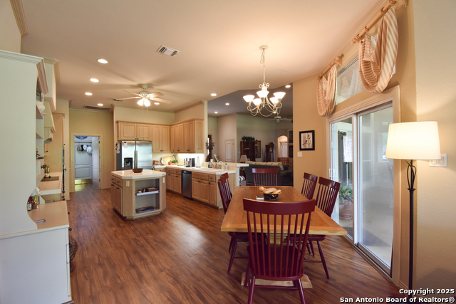 Image 17 of 33 For 29714 Fairway Vista Dr