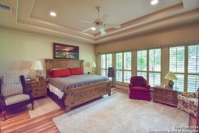 Image 21 of 33 For 29714 Fairway Vista Dr