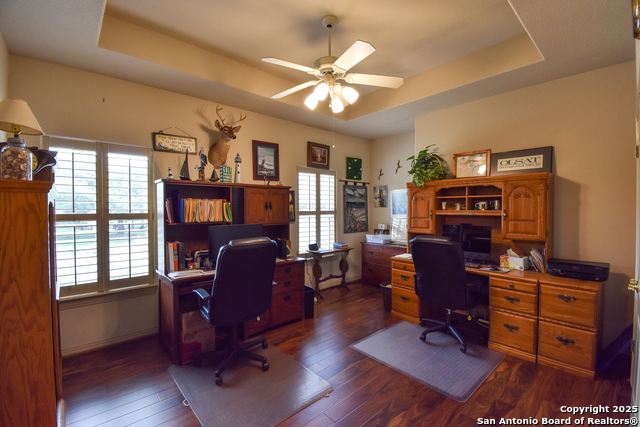 Image 27 of 33 For 29714 Fairway Vista Dr