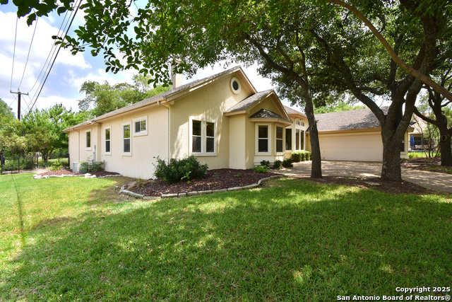 Image 3 of 33 For 29714 Fairway Vista Dr