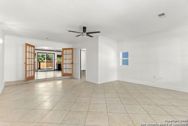 Image 6 of 28 For 3927 Pipers Ct