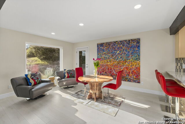 Image 10 of 57 For 403 Sparkling Springs Dr.