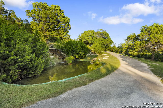Image 37 of 57 For 403 Sparkling Springs Dr.