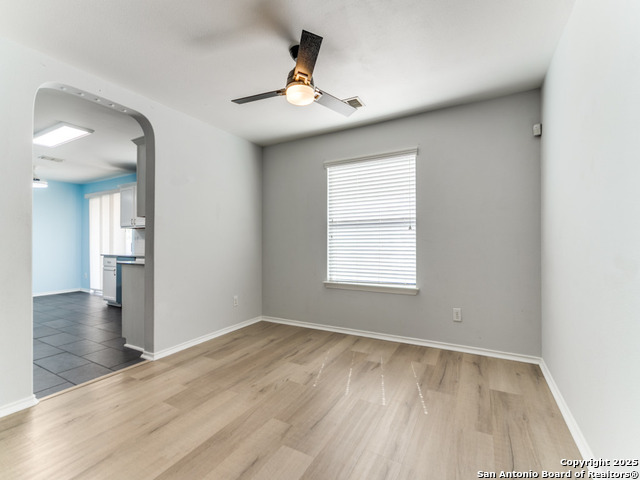 Image 6 of 24 For 9510 Caspian Forest