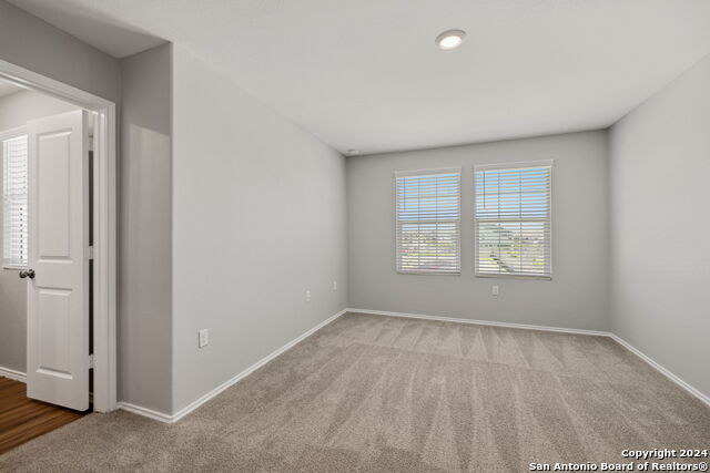 Image 16 of 33 For 12101 Short Leaf Path