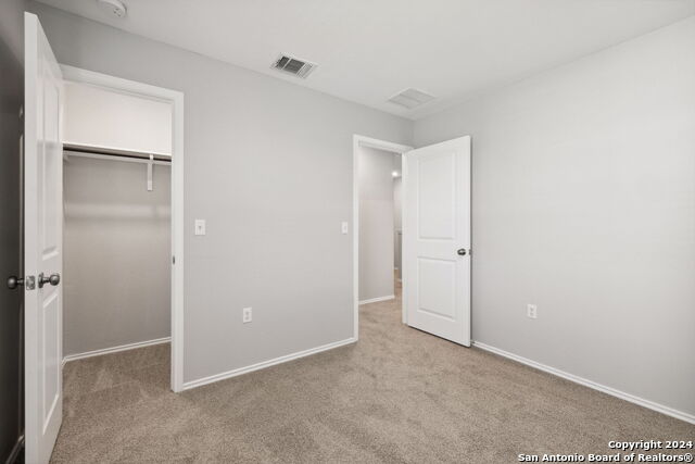 Image 22 of 33 For 12101 Short Leaf Path