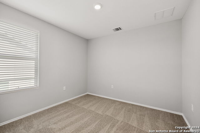 Image 24 of 33 For 12101 Short Leaf Path