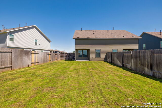 Image 32 of 33 For 12101 Short Leaf Path