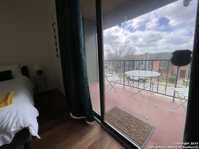 Listing photo id 11 for 8112 Scottshill