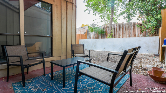 Listing photo id 16 for 8112 Scottshill