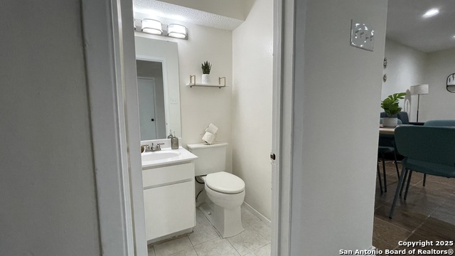 Listing photo id 21 for 8112 Scottshill