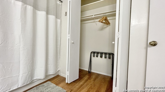 Listing photo id 27 for 8112 Scottshill