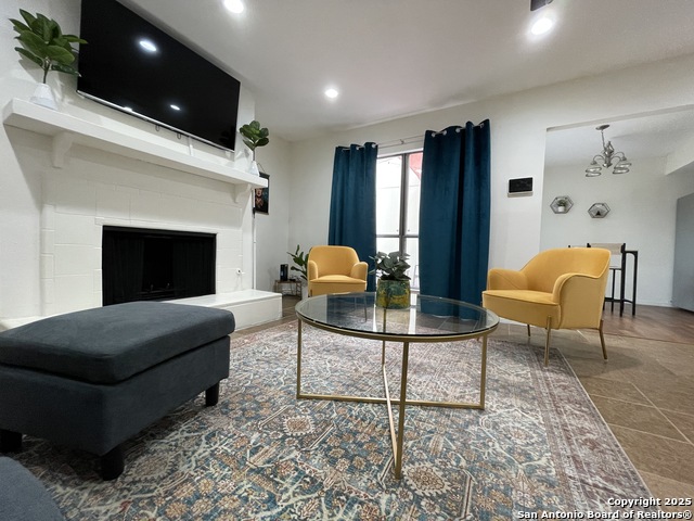 Listing photo id 4 for 8112 Scottshill