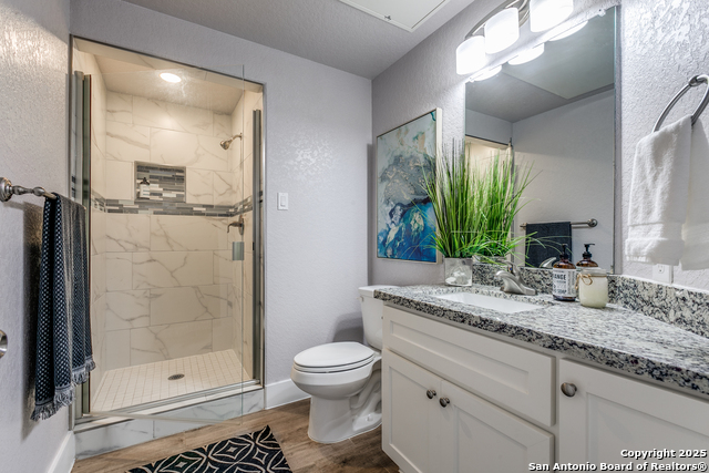 Image 16 of 23 For 6160 Eckhert  Apt 1