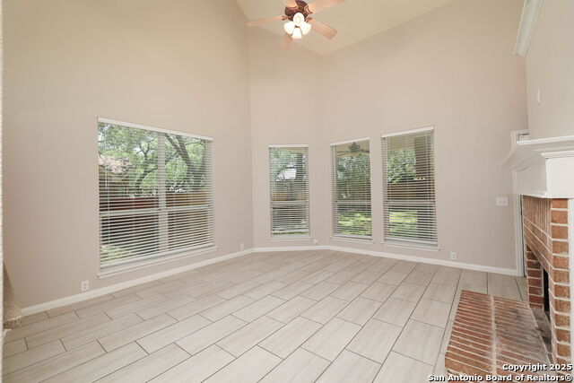 Listing photo id 11 for 19243 Deer Elk Crst