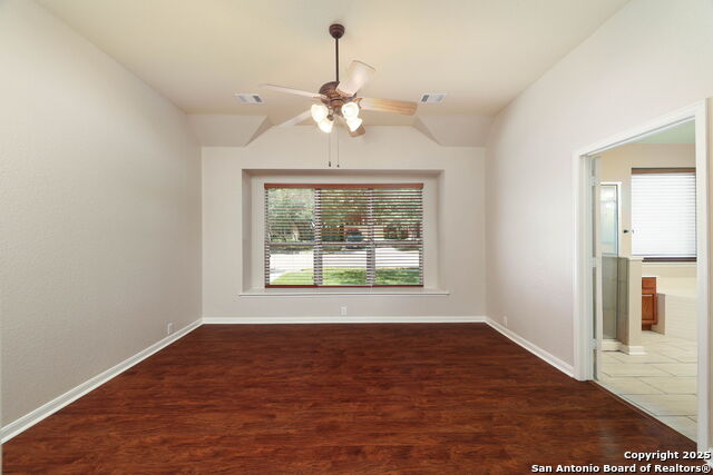 Listing photo id 12 for 19243 Deer Elk Crst