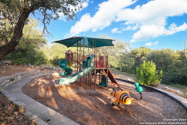 Listing photo id 28 for 19243 Deer Elk Crst