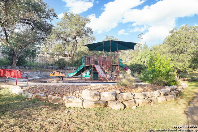 Listing photo id 32 for 19243 Deer Elk Crst