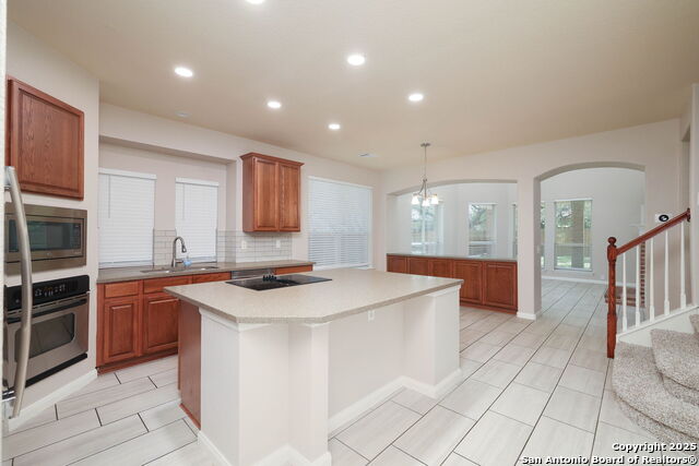 Listing photo id 4 for 19243 Deer Elk Crst