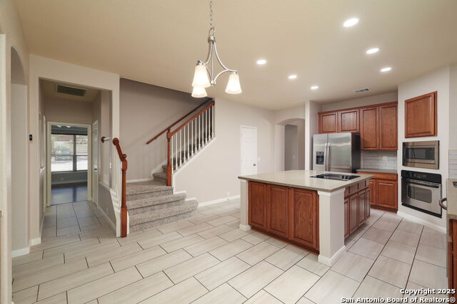 Listing photo id 5 for 19243 Deer Elk Crst