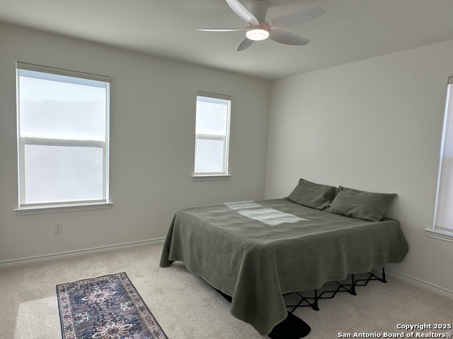 Listing photo id 14 for 14839 Vance Jackson 418