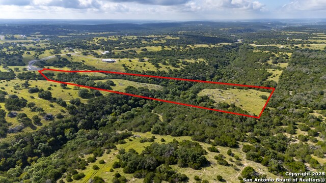 Listing photo id 1 for 9 Shapen Springs Rd N