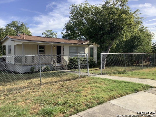Image 2 of 25 For 4904 Pettus  