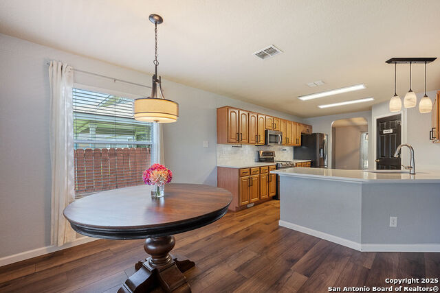 Image 11 of 38 For 10810 Palomino Bend