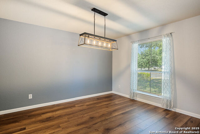 Image 5 of 38 For 10810 Palomino Bend