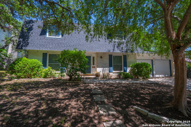 Listing photo id 1 for 5414 Timber Post